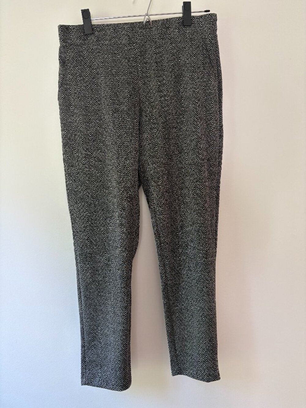 NWT Soyaconcept Chevron Trousers Womens M Linette 3 Pull On Ankle Pants Stretch